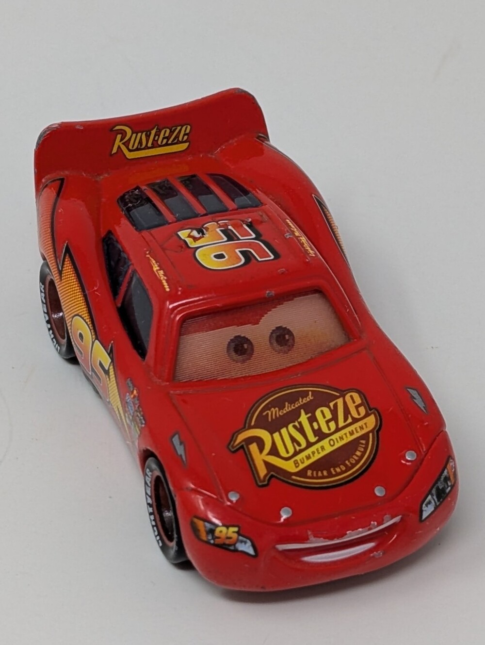 Disney Pixar Cars Movie Lightning McQueen Diecast Metal